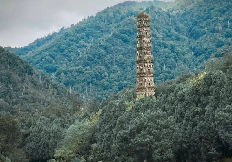Пагода Суй (隋塔)