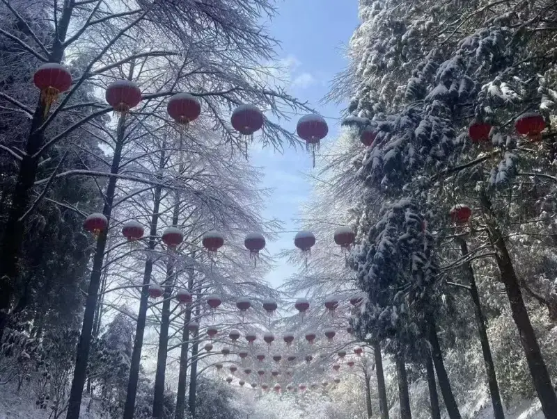 Закат над горами Сыминшань