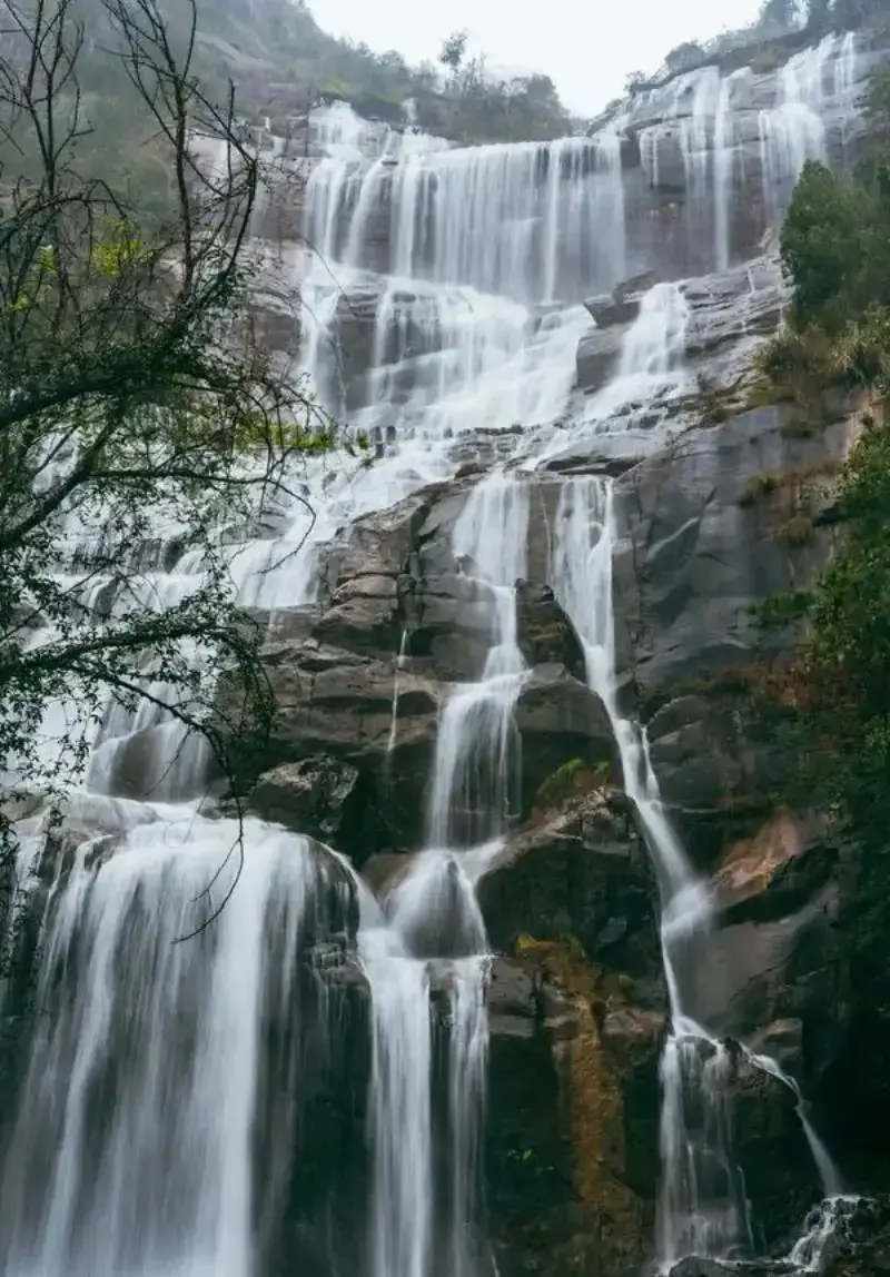 Панорама водопада