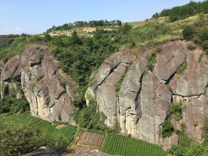 Ручей Шили Цяньси в каньоне