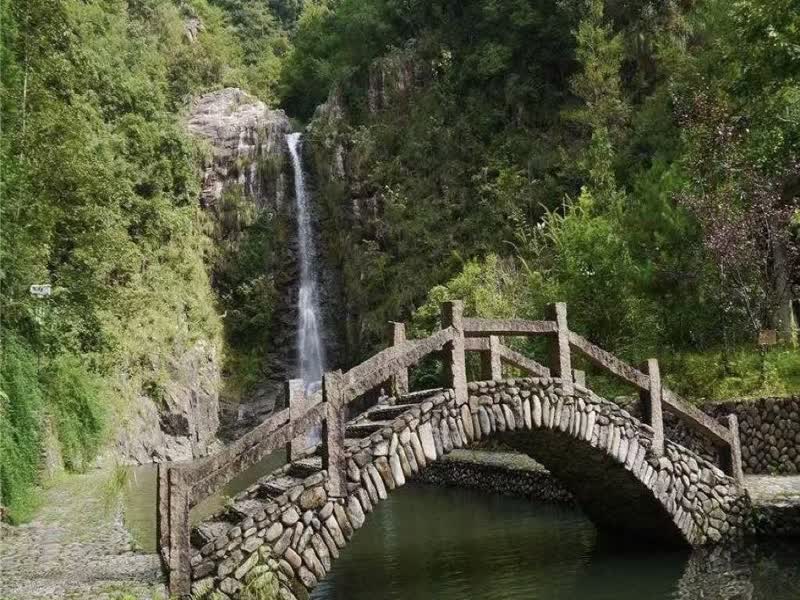 Древняя деревня Цанпо (苍坡村)